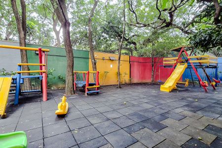 Apartamento à venda com 69m², 2 quartos e 1 vagaÁrea comum - Playground