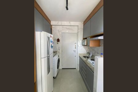 Cozinha de kitnet/studio à venda com 1 quarto, 25m² em Santana, São Paulo