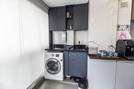 Apartamento à venda com 82m², 2 quartos e 2 vagasÁrea de Serviço