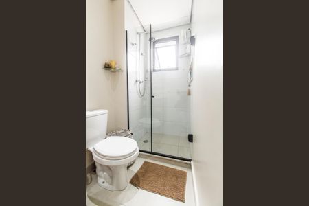 Apartamento à venda com 82m², 2 quartos e 2 vagasBanheiro da Suíte