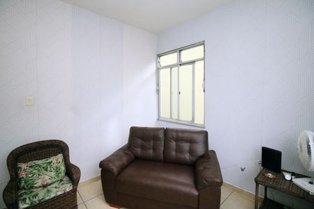Sala de apartamento para alugar com 2 quartos, 155m² em Olaria, Rio de Janeiro