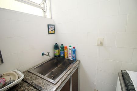 Apartamento para alugar com 155m², 2 quartos e sem vagaCozinha e Área de Serviço