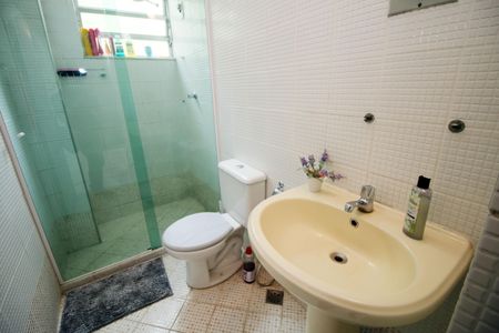 Apartamento para alugar com 223m², 4 quartos e sem vagaBanheiro