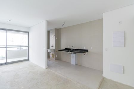 Apartamento à venda com 81m², 2 quartos e 1 vagaCozinha e Área de Serviço