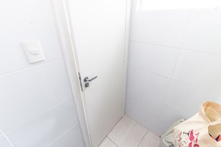 Apartamento para alugar com 134m², 2 quartos e 1 vaga Apartamento para alugar com 134m², 2 quartos e 1 vagaBanheiro de serviço