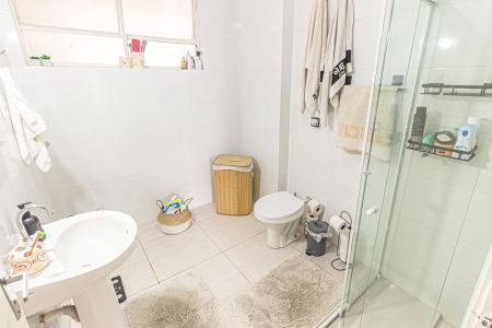 Apartamento para alugar com 134m², 2 quartos e 1 vaga Apartamento para alugar com 134m², 2 quartos e 1 vagaBanheiro