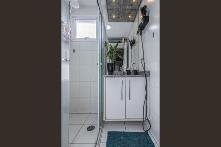 Apartamento à venda com 60m², 2 quartos e 1 vagabanheiro social_2