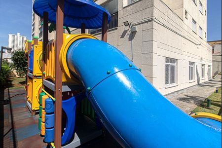 Apartamento à venda com 60m², 2 quartos e 1 vagaplay ground_4