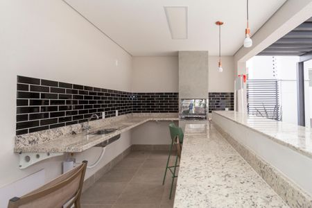 Apartamento para alugar com 44m², 2 quartos e 1 vagaÁrea comum - Churrasqueira