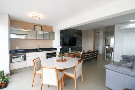 Varanda Gourmet de kitnet/studio para alugar com 2 quartos, 81m² em Jardim das Acacias, São Paulo