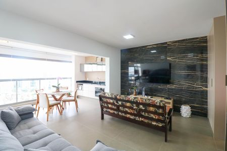 Sala de kitnet/studio para alugar com 2 quartos, 81m² em Jardim das Acacias, São Paulo