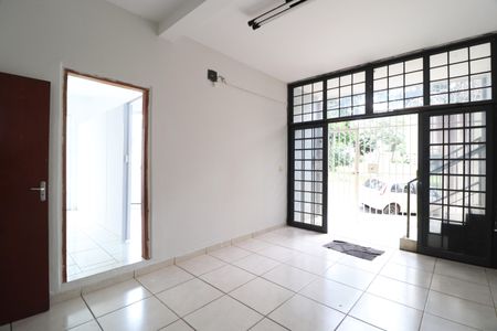 Sala de apartamento para alugar com 2 quartos, 70m² em Cazeca, Uberlândia