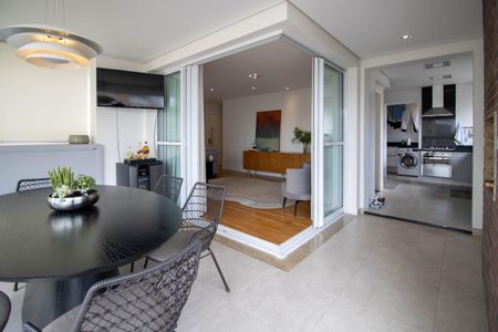 Varanda gourmet de apartamento à venda com 3 quartos, 141m² em Vila Morumbi, São Paulo