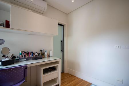 Apartamento à venda com 141m², 3 quartos e 3 vagasSuíte 1