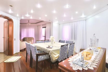 Casa de condomínio à venda com 256m², 3 quartos e 3 vagas Casa de condomínio à venda com 256m², 3 quartos e 3 vagasSala de Jantar