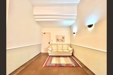 Casa de condomínio à venda com 256m², 3 quartos e 3 vagas Casa de condomínio à venda com 256m², 3 quartos e 3 vagasÁrea comum