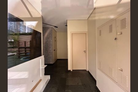 Casa de condomínio à venda com 256m², 3 quartos e 3 vagas Casa de condomínio à venda com 256m², 3 quartos e 3 vagasÁrea comum