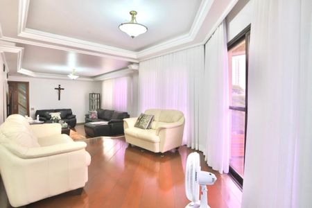 Sala de casa de condomínio à venda com 3 quartos, 256m² em Vila Regente Feijó, São Paulo