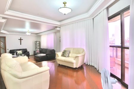 Casa de condomínio à venda com 256m², 3 quartos e 3 vagas Casa de condomínio à venda com 256m², 3 quartos e 3 vagasSala