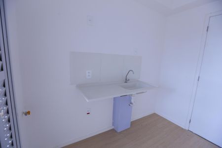 Detalhe da cozinha de apartamento para alugar com 1 quarto, 29m² em Jardim Jaragua (sao Domingos), São Paulo
