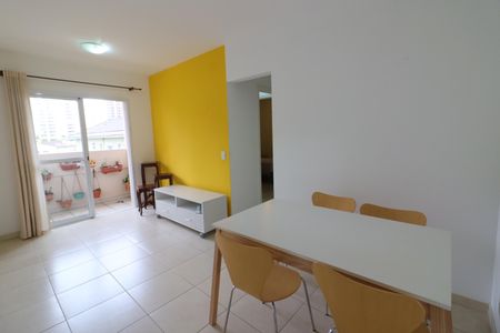 Sala de apartamento à venda com 2 quartos, 68m² em Centro, Osasco