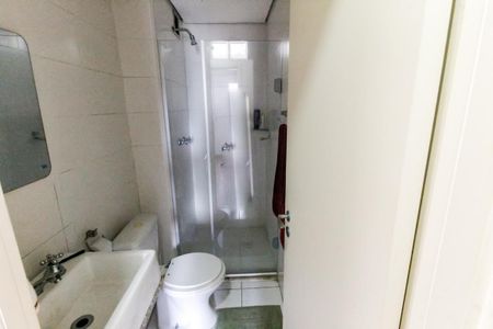 Banheiro de apartamento à venda com 2 quartos, 56m² em Paraisópolis, São Paulo