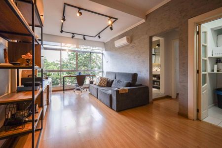 Sala de apartamento à venda com 1 quarto, 64m² em Petrópolis, Porto Alegre