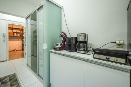 Apartamento à venda com 64m², 1 quarto e 1 vagaÁrea de Serviço