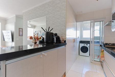 Apartamento à venda com 57m², 2 quartos e 1 vaga Apartamento à venda com 57m², 2 quartos e 1 vagaCozinha