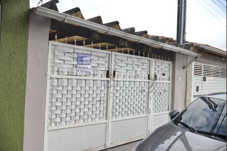 Casa à venda com 200m², 3 quartos e 4 vagasFachada