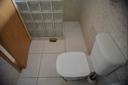 Casa à venda com 200m², 3 quartos e 4 vagasBanheiro Social