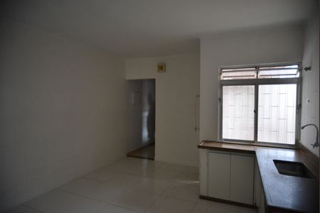 Casa à venda com 200m², 3 quartos e 4 vagasCozinha