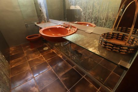 Casa para alugar com 487m², 9 quartos e 2 vagasLavabo