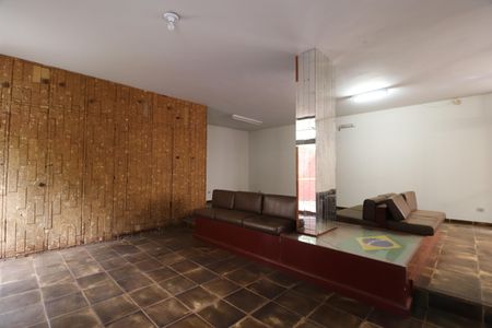 Sala de casa para alugar com 9 quartos, 487m² em Tabajaras, Uberlândia