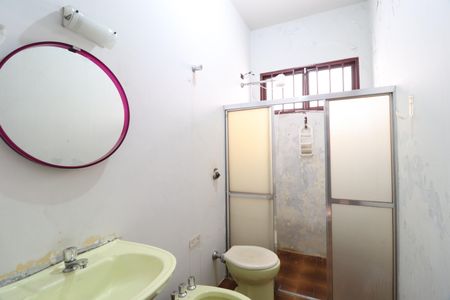 Casa para alugar com 487m², 9 quartos e 2 vagasBanheiro Social 1