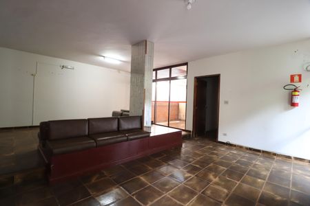 Casa para alugar com 487m², 9 quartos e 2 vagasSala