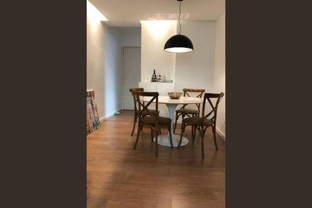 Apartamento à venda com 77m², 3 quartos e 1 vaga