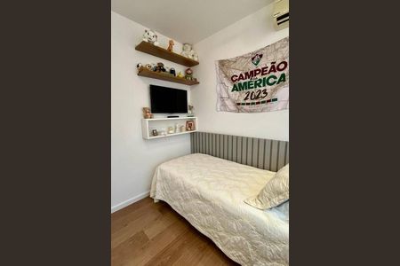 Apartamento à venda com 77m², 3 quartos e 1 vaga