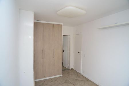Apartamento à venda com 247m², 4 quartos e 3 vagasSuíte