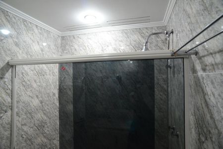Apartamento à venda com 247m², 4 quartos e 3 vagasBanheiro Social