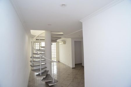Sala de apartamento à venda com 4 quartos, 247m² em Barra da Tijuca, Rio de Janeiro