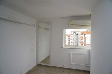 Apartamento à venda com 247m², 4 quartos e 3 vagasSuíte