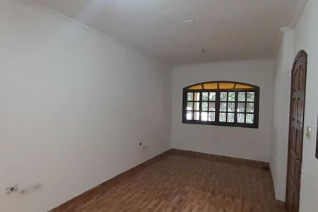 Casa à venda com 3 quartos, 200m² em Jardim Maria Lucia, São Paulo