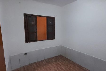 Casa à venda com 3 quartos, 200m² em Jardim Maria Lucia, São Paulo