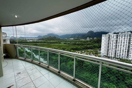 Apartamento à venda com 77m², 3 quartos e 1 vaga