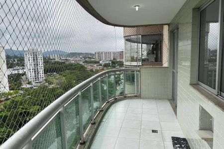 Apartamento à venda com 77m², 3 quartos e 1 vaga