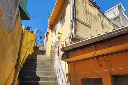 Casa à venda com 294m², 2 quartos e sem vaga