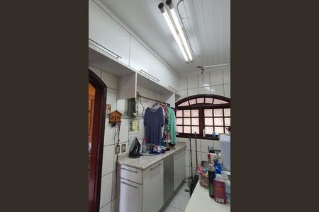 Casa à venda com 3 quartos, 243m² em Jardim Samambaia, Jundiaí