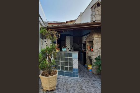 Casa à venda com 3 quartos, 243m² em Jardim Samambaia, Jundiaí