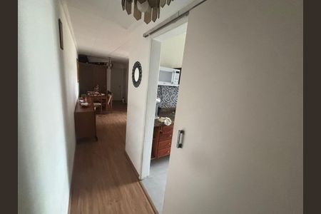 Apartamento à venda com 72m², 2 quartos e 1 vagaFoto 04
